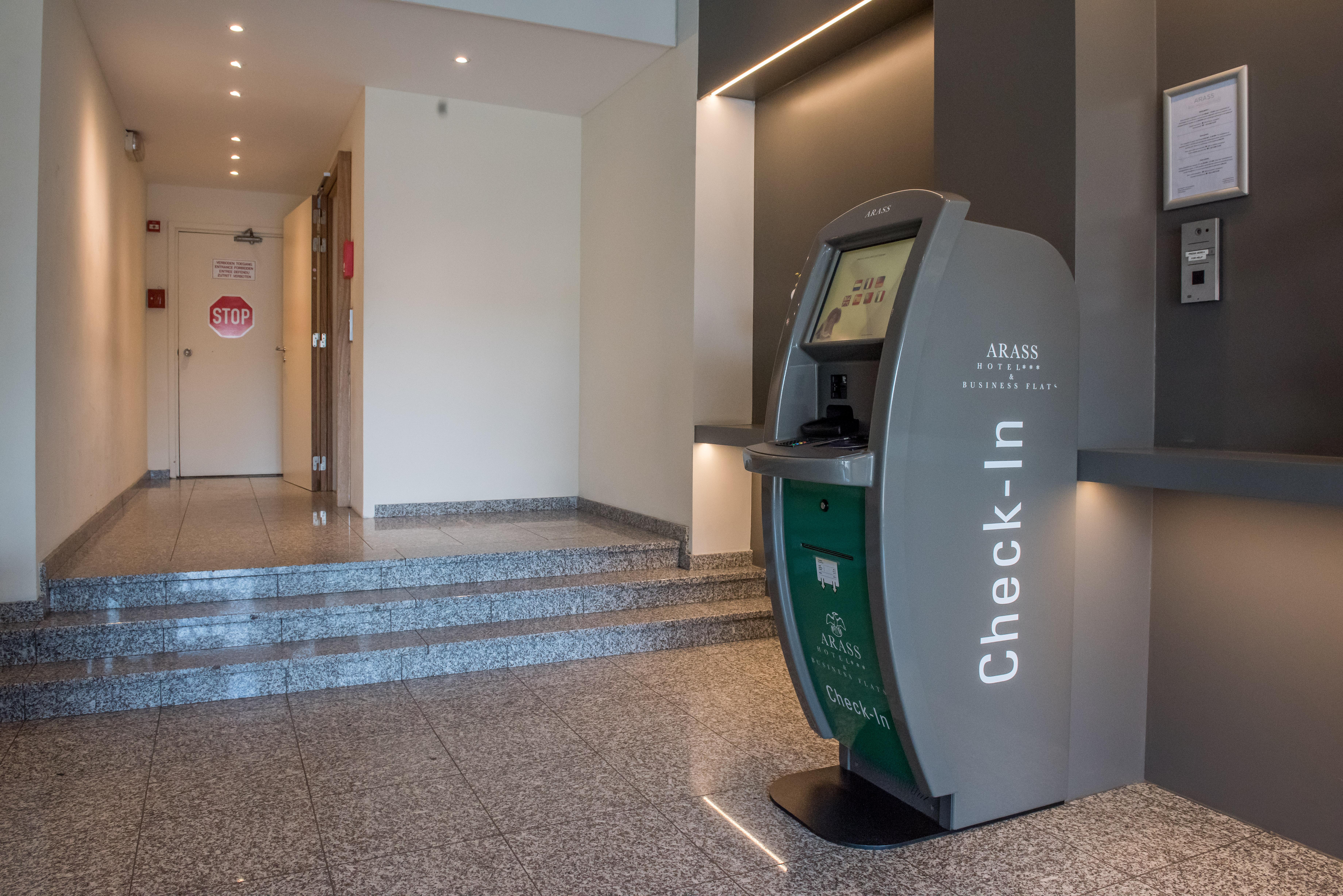 Arass Hotel & Business Flats Antwerpen Kültér fotó